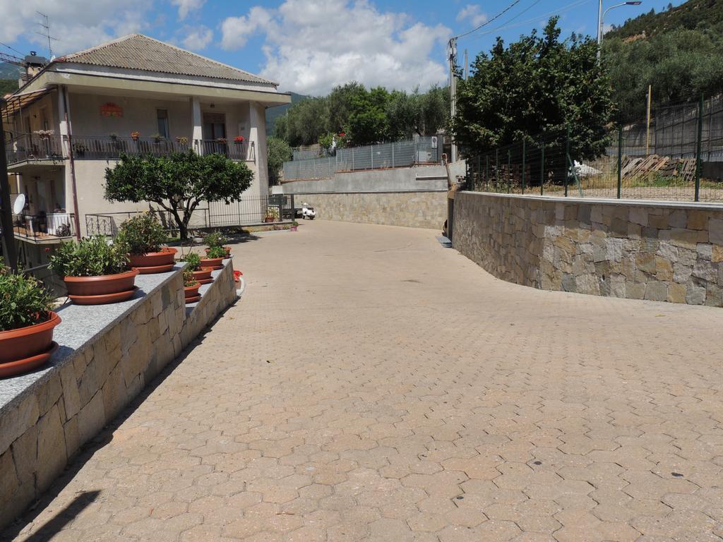 Gli Agrumi Giustenice Exterior foto